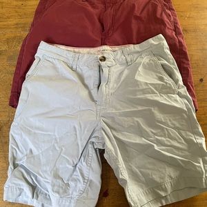 2 Pairs of Men’s Shorts - Size 31